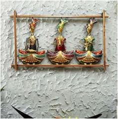 Sitting Musicians Wall Art in Multicolour | Artistic Metal Frame for Traditional Living Room Aesthetic