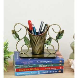 Iron Vase With Pen Stand for Table Decoration, Elegant Desk Accessory for Home, Office, or Study Table, urable and Stylish Iron Vase Organizer, Unique Design Pen Stand